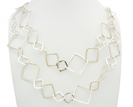 collier08